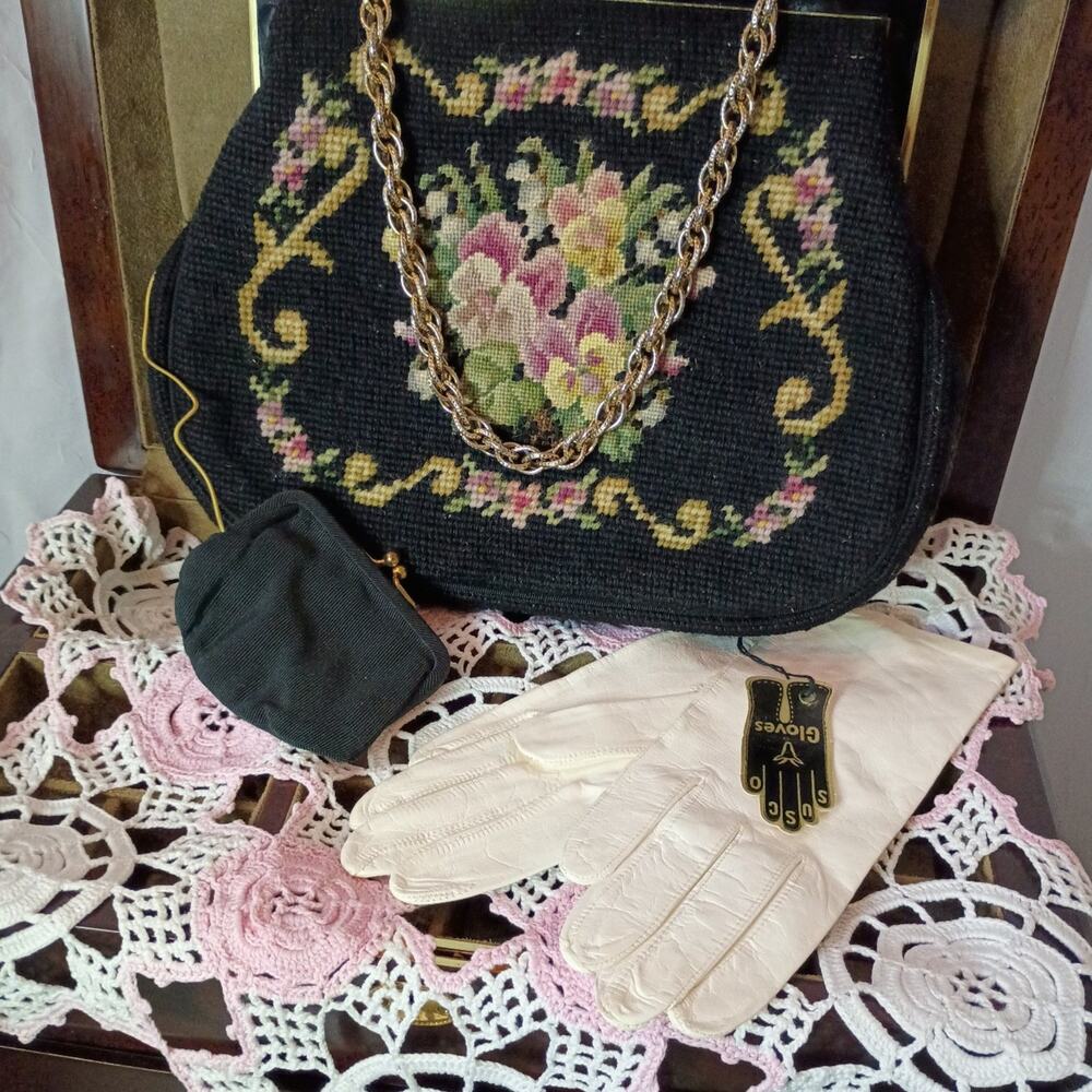StarGal's Cosmic GO Bag - Mid-Mentury Elegance Edition - Picture 2 of 7